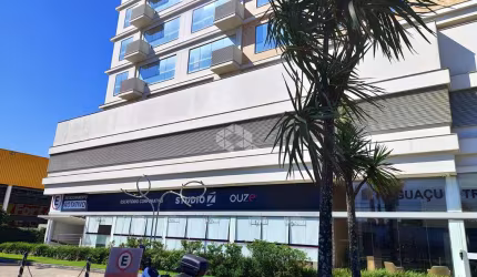 Sala com 33,65m2 priv, prédio novo, andar alto, total infra-estrutura, Barreiros, São José