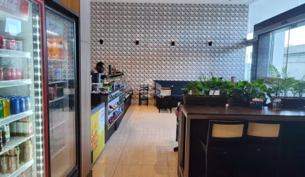 Sala com 32,27m2 priv, prédio novo, andar alto, total infra-estrutura, Barreiros, São José