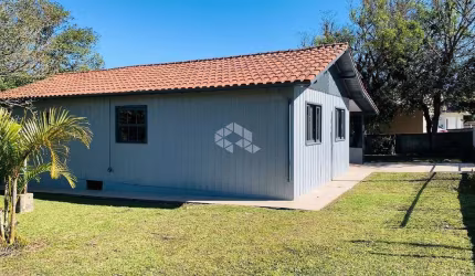 Sua Casa Perto do Mar - 2 quartos, terreno de 650m², Imbituba