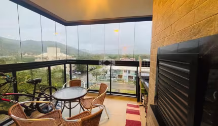 Apartamento Mobiliado com 2 Quartos em Palmas - Governador Celso Ramos