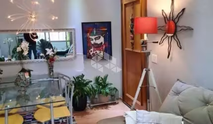 Apartamento 2 dorm. 1 vaga, churrasq.elevador, total infra estrutura de lazer e segurança