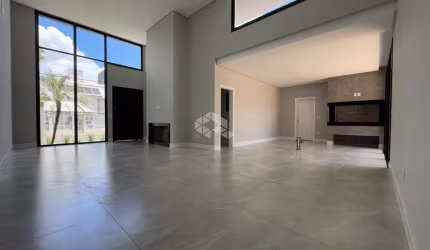 Cassa térrea com 03 quartos, sendo 3 suítes, 210m² garagem para 3 carros, Bairro Bela Vista