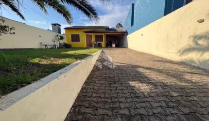 Casa de 02 dormitórios , com piscina no bairro bela vista, Sapucaia do Sul