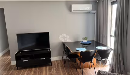 Lindo apartamento de 60m² á 5minutos do Cantareira Shopping!!!