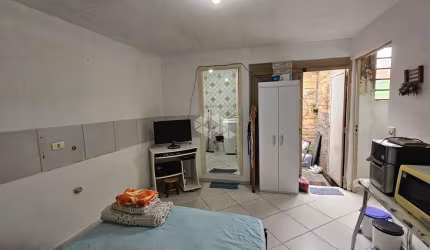 Casa à venda na Lapa de Baixo
