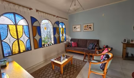 Casa no Parque São Domingos com 3 quartos sendo uma suíte com sacada e visão do pôr do Sol!