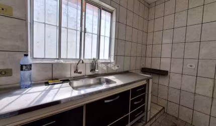 Casa à venda, ideal para renda com três andares 1 vaga, Pirituba