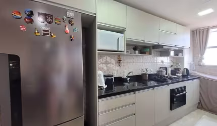 Apartamento com 02 dormitórios