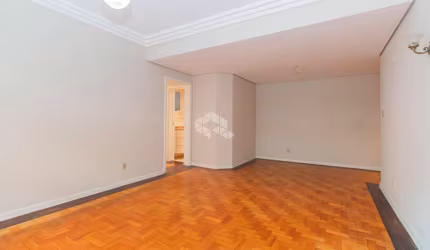 Apartamento à venda com 03 dormitórios / 03 quartos sendo 01 suíte com vaga rotativa  na rua São Vicente / bairro Rio Branco / Porto Alegre / RS.