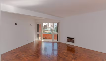 Apartamento à venda, 3 dormitórios, sendo 1 suíte e 1 vaga, no bairro Petrópolis - Porto Alegre/RS
