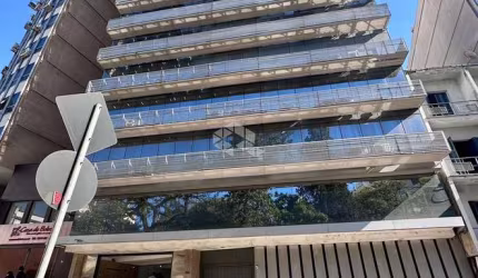 SALA - CONJUNTO COMERCIAL A VENDA COM VAGA DE GARAGEM NO CENTRO HISTÓRICO EM PORTO ALEGRE -RS.