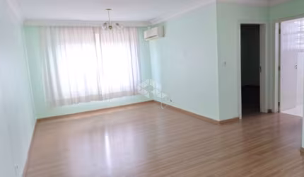 Apartamento de 2 quartos à venda no Bairro Higienópolis em Porto Alegre/RS