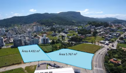 Terreno com área de 5.767m², na Palhoça/SC.