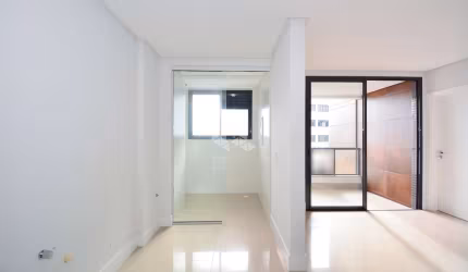 Apartamento com 2 dormitórios/quartos e sendo 1 suíte A Venda - Agronômica, Florianópolis SC