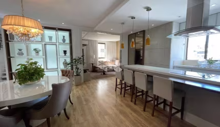 Apartamento duplex mobiliado com 4 dormitórios A Venda - Centro, Florianópolis