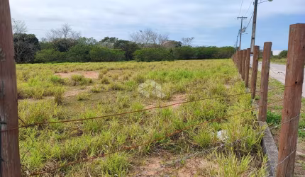 TERRENO PLANO COM 978,40 m² NO BAIRRO SERTÃO DO IMARUIM EM SÃO JOSÉ/SC