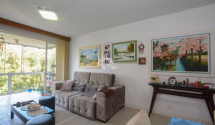 Apartamento para venda possui 101 m² com 3 quartos em Agronômica - Florianópolis - SC