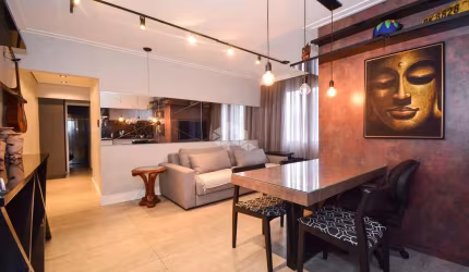 APARTAMENTO 2 QUARTOS COM VAGA DE GARAGEM NO CENTRO DE FLORIANÓPOLIS/SC