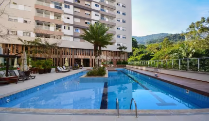 APARTAMENTO SEMIMOBILIADO COM 2 QUARTOS SENDO 1 SUÍTE E 1 VAGA DE GARAGEM NO ITACORUBI EM FLORIANÓPOLIS/SC