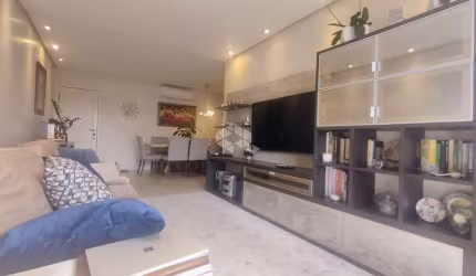 APARTAMENTO SEMIMOBILIADO COM 3 QUARTOS SENDO 1 SUÍTE E 1 VAGA EM CONDOMÍNIO COM ELEVADOR EM CAPOEIRAS FLORIANÓPOLIS