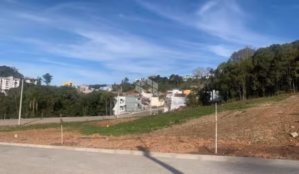 Terreno no bairro São Roque