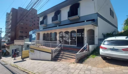 Prédio Comercial no centro de Bento Gonçalves