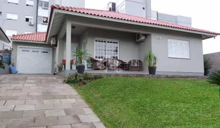 Casa no bairro Santa Terezinha!