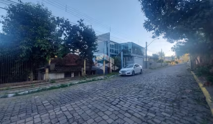 Terreno no bairro Humaitá