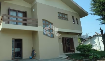 Casa em ótima localização com vista privilegiada!
