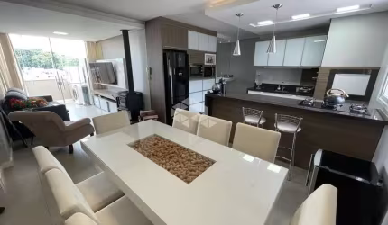 Cobertura próximo ao centro de Garibaldi semi mobiliada.