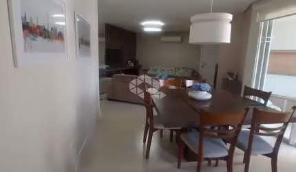 Amplo apartamento central!