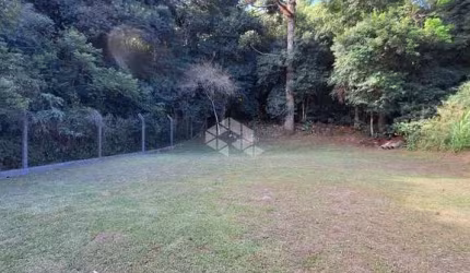 Amplo terreno em otima localização em Garibaldi