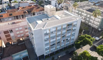 Amplo apartamento na Avenida Bastian!