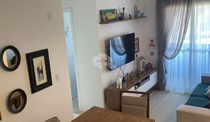 Apartamento com 2 dormitórios, com 1 vaga e 61,65 m² privativos próximo a Surfland