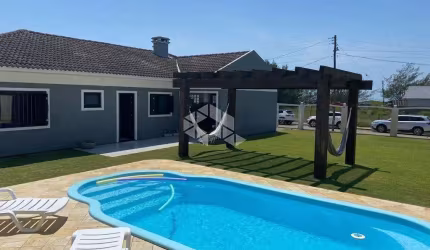Casa 3 dormitórios, 153,18m² privativos, na Praia Noiva do Mar, a 100 metros da praia