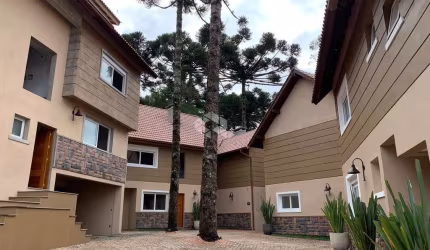 Casa 3 dormitórios, 155m², em Canela, próximo ao  Parque Laje de Pedra