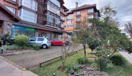 Loja no Centro de Gramado, 98,71m² a 500 metros da Rua Coberta