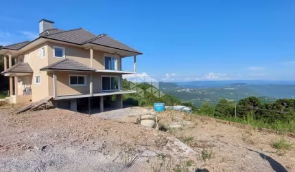 Casa 5 dormitórios/suítes com 480m ², em terreno 10.000m² em Gramado