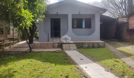 Casa 02 Dormitórios em Localização Privilegiada