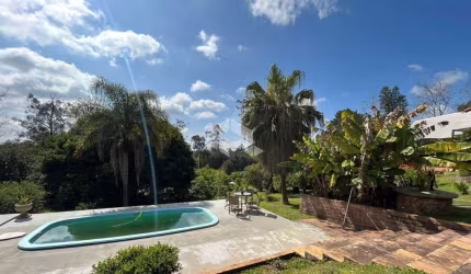 Otimo sitio em Eldorado do Sul com piscina e salao de festas