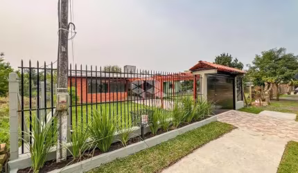 Casa à venda, 2 dormitórios, 1 banheiro, 2 vagas e demais dependências em São Léopoldo, bairro Arroio da Manteiga.
