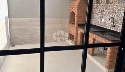SOBRADOS NOVOS NO JARDIM POPULAR COM 3 SUITES