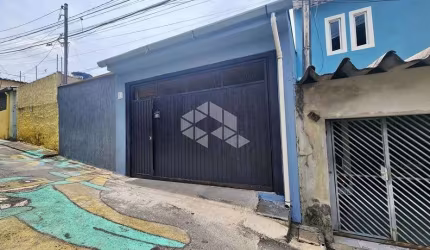 CASA TERREA NO JARDIM TRES MARIAS COM 2 QUARTOS