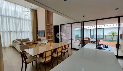 CASA DE ALTO PADRÃO NO CONDOMINIO VILA DAS FONTES EM POÁ