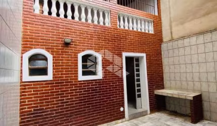 CASA NA VILA MATILDE COM 3 QUARTOS
