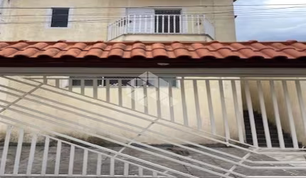 CASA NA PARADA INGLESA COM 3 DORMITÓRIOS E 2 VAGAS DE GARAGEM - PRÓXIMO AO METRÔ