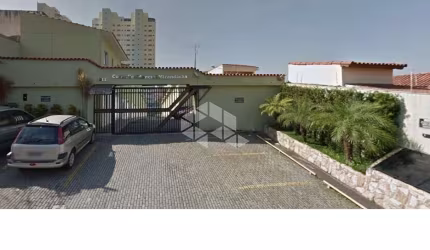 CASA EM CONDOMINIO NA PENHA COM 2 QUARTOS