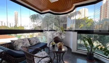 APARTAMENTO NO CONDOMINIO EDIFÍCIO CASTELLAMMARE COM 3 DORMITÓRIOS E 4 VAGAS