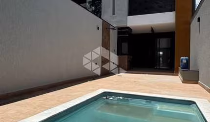 SOBRADO COM 3 QUARTOS PISCINA E 3 VAGAS NA VILA MATILDE!