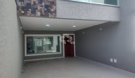 Sobrado Novo com 4 Suítes e Área Gourmet - Próximo à Futura Estação Guilherme George
